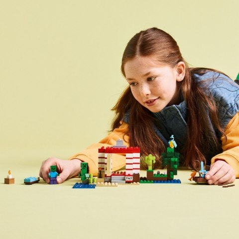 Klocki Minecraft 21275 Dom TNT w dżungli LEGO