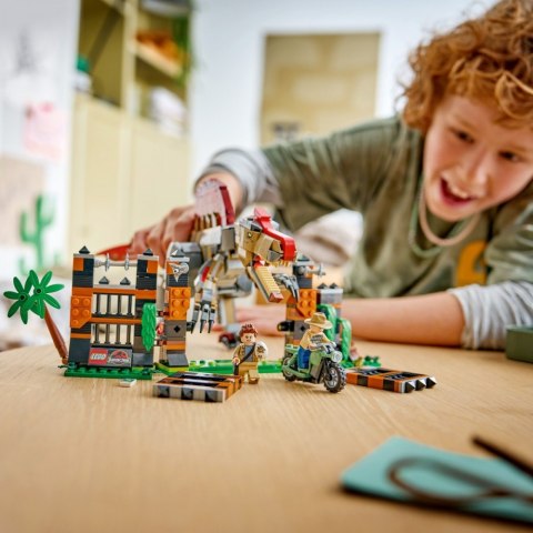 Klocki Jurassic World 77982 Ucieczka spinozaura LEGO